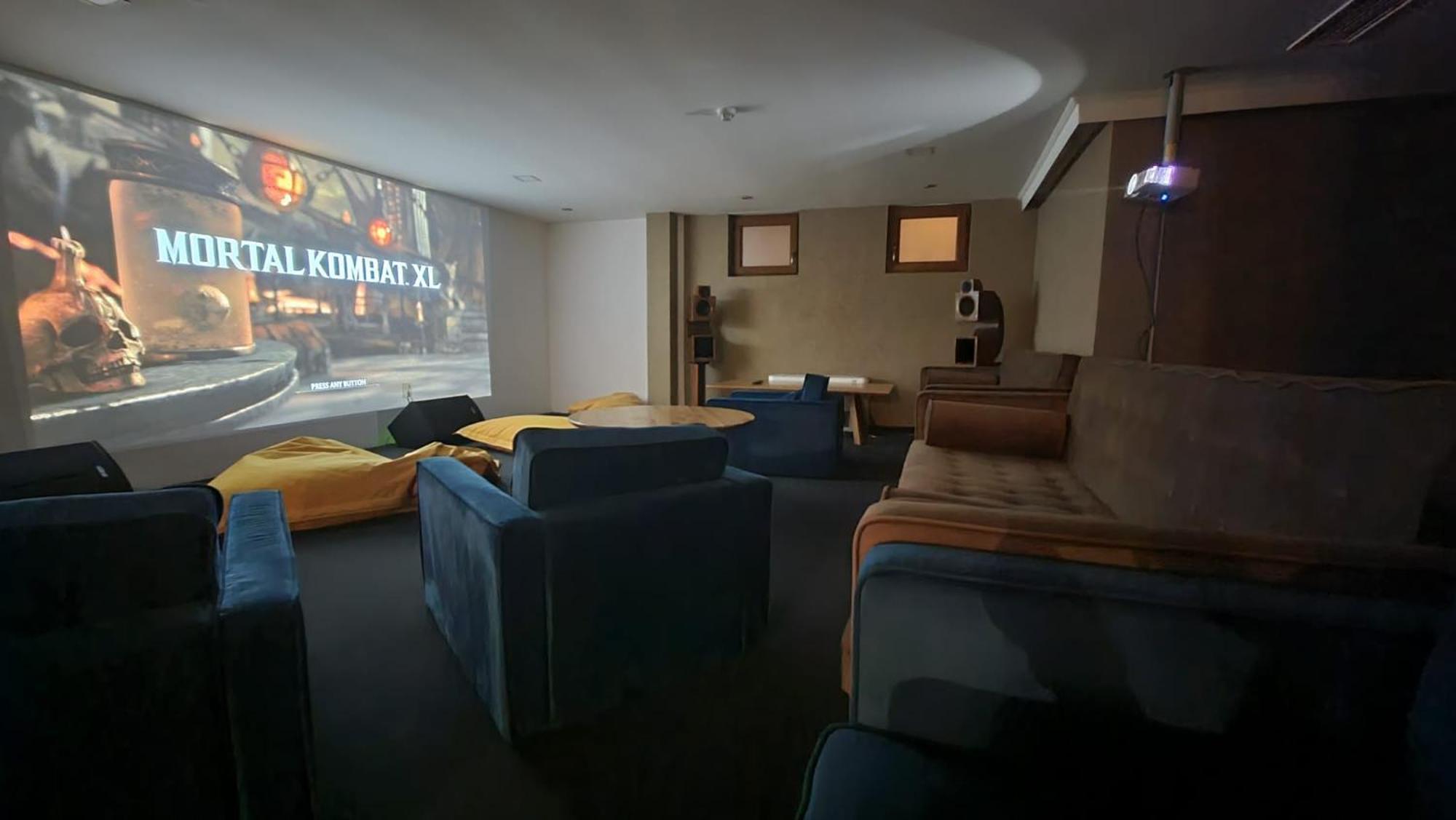 Coliving Bansko, The Social Hotel By Networking Premium Exterior photo