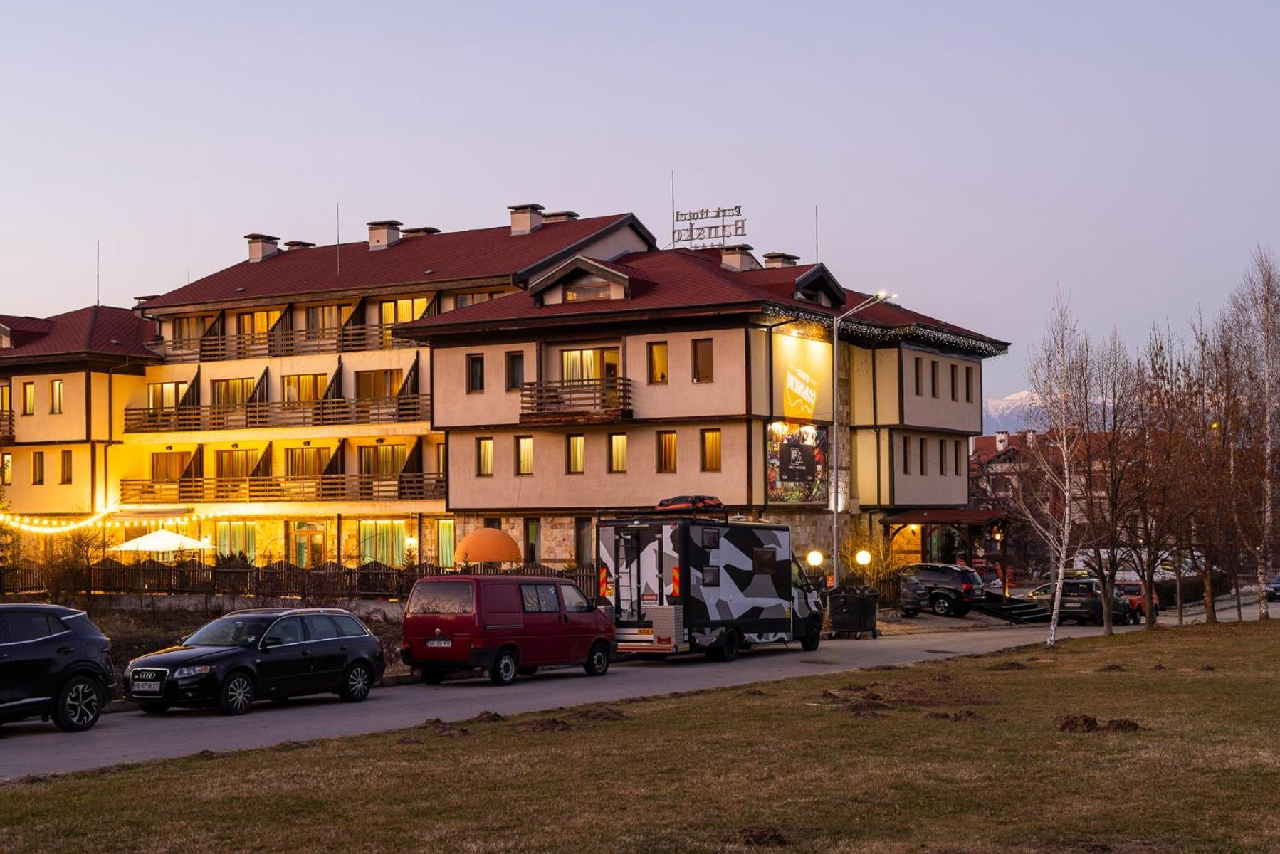 Coliving Bansko, The Social Hotel By Networking Premium Exterior photo