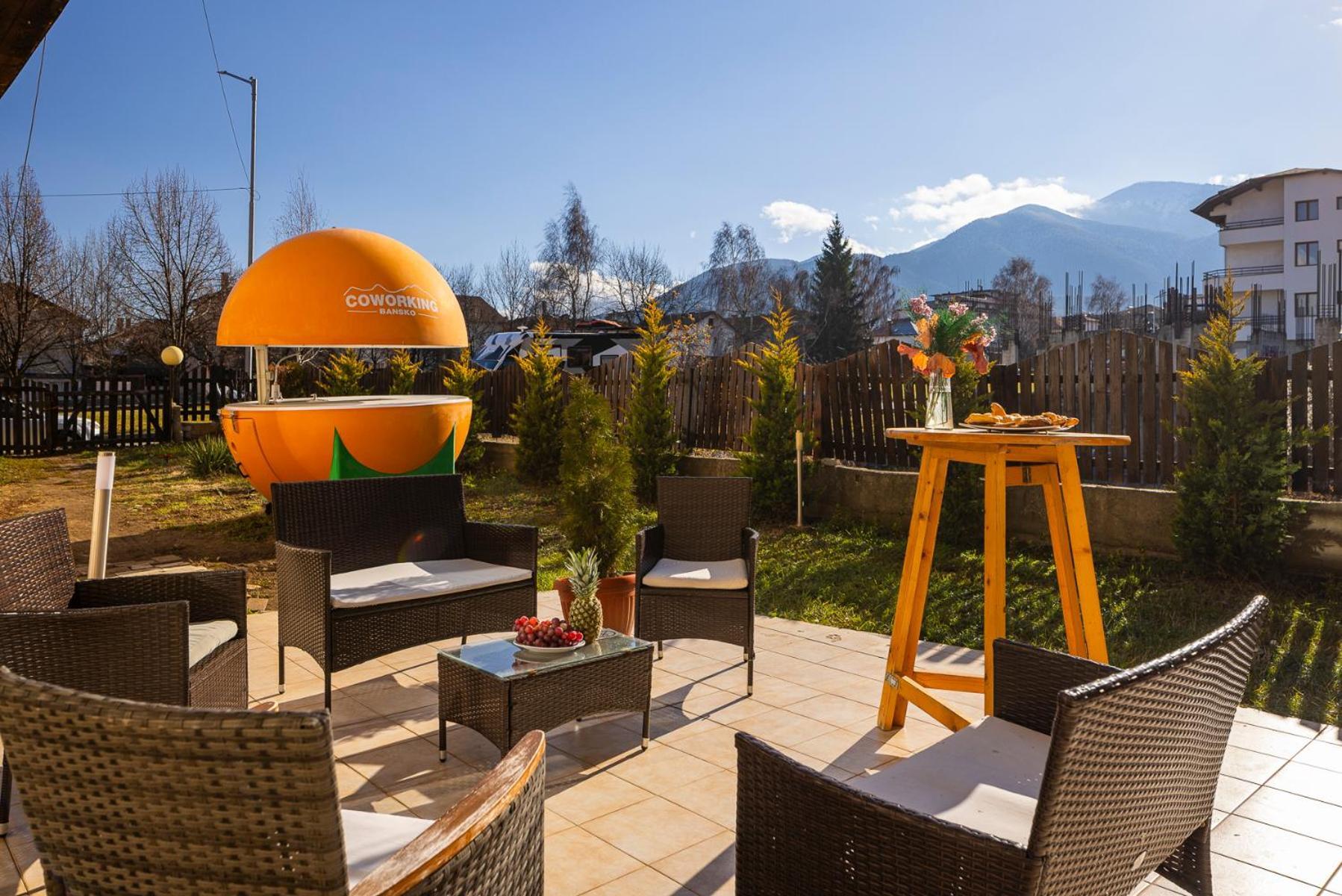 Coliving Bansko, The Social Hotel By Networking Premium Exterior photo