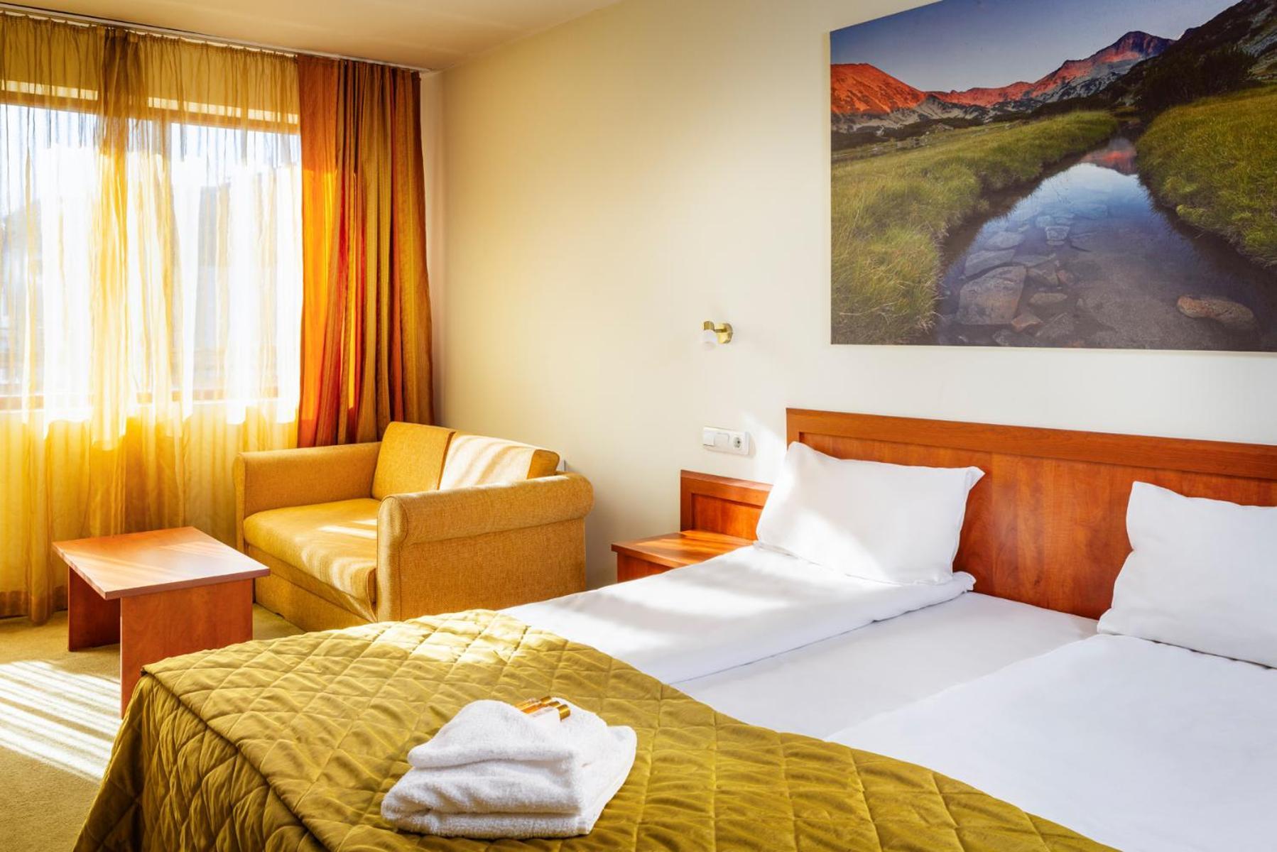 Coliving Bansko, The Social Hotel By Networking Premium Exterior photo